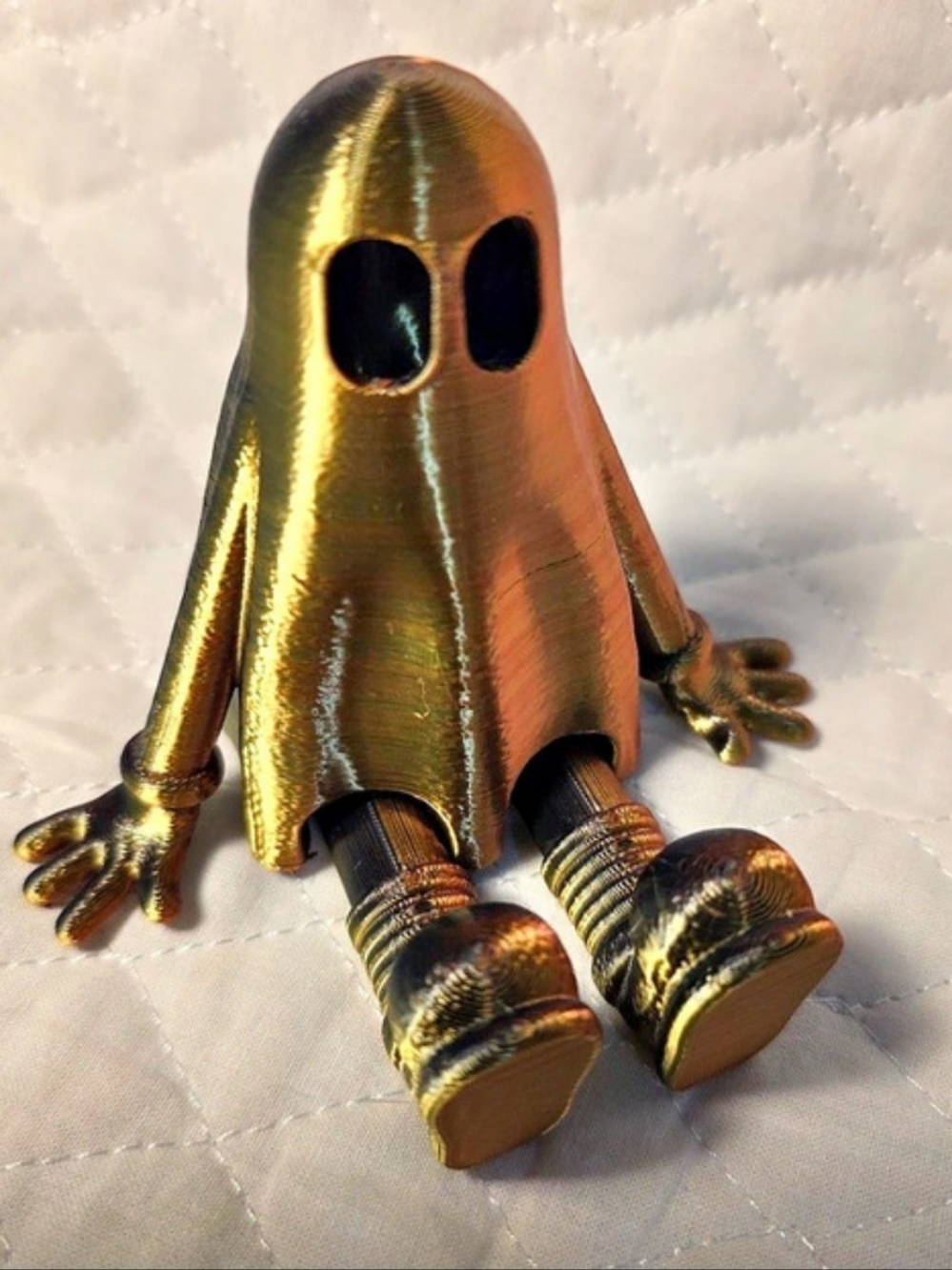 Gold & Black Ghost Decor